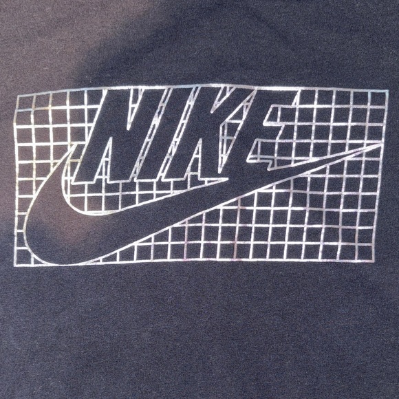 Nike Black Graphic Long Sleeve Tee 100% cotton - Picture 3 of 6